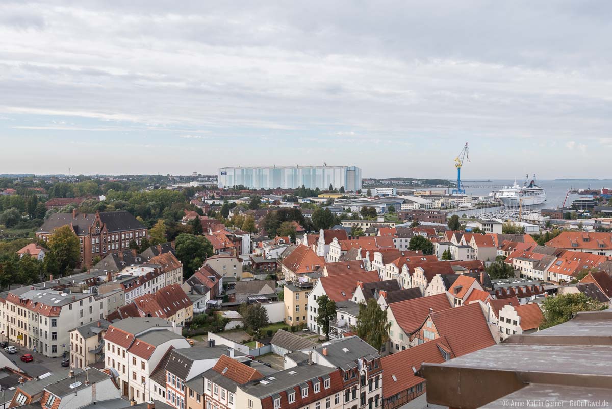 Blick über Wismar von der Aussichtsplattform in der St. Georgen Kirche