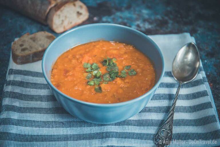 Marokkanische Linsensuppe - Harira (vegan)