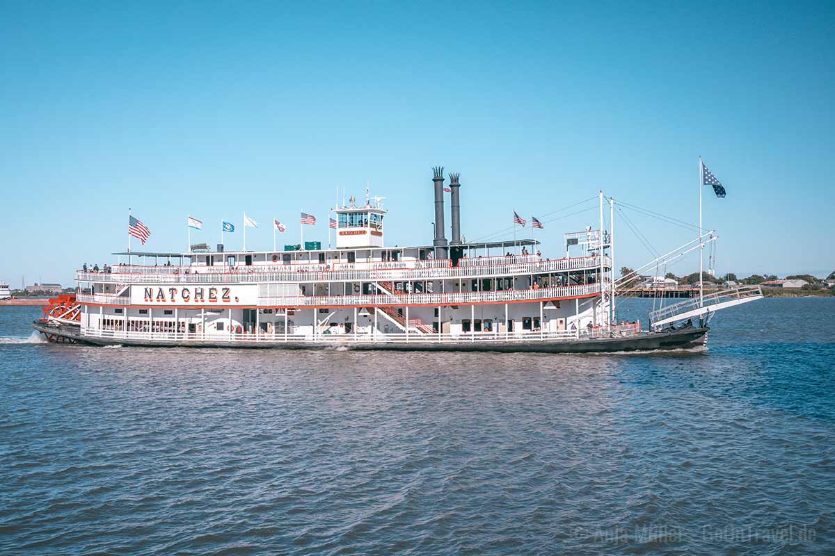 Schaufelraddampfer auf dem Mississippi